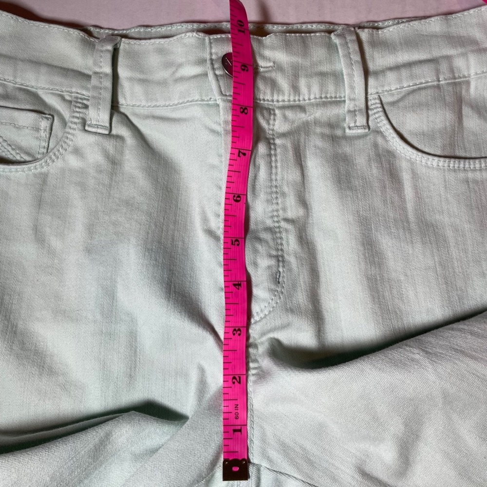 NYDJ Briella Capri Mint Green Stretch Denim Cuffed Cropped Jeans Womens Size 8 - Picture 6 of 7